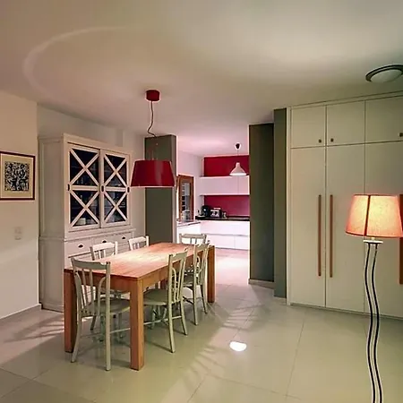 In Sleeps 10 With Pool Air Con And Wifi Bodrum